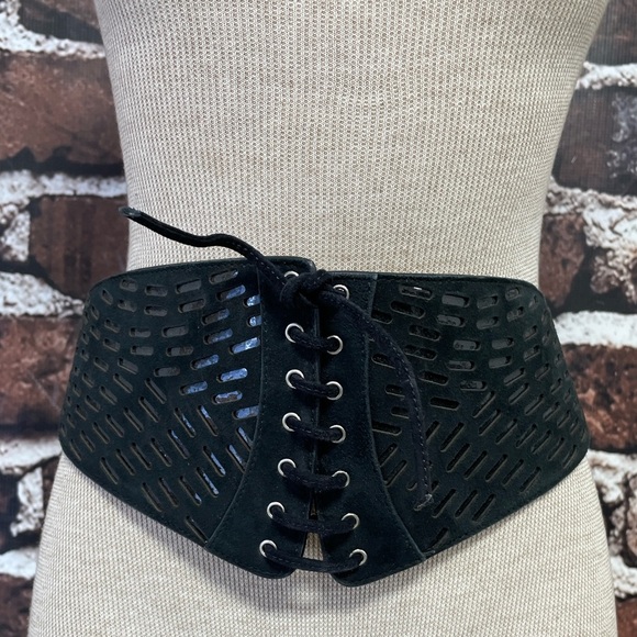 ALAIA PARIS Belt Black Leather Lace-Up Corset Laser Cut Italy 75 Size Medium main image 9